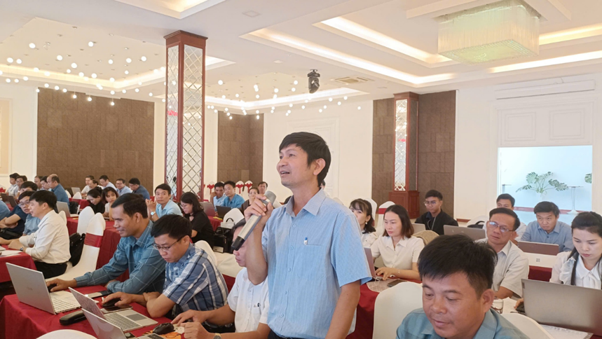 Thầy cô tích cực trao đổi với BCV trong tập huấn tại Pleiku Gia Lai